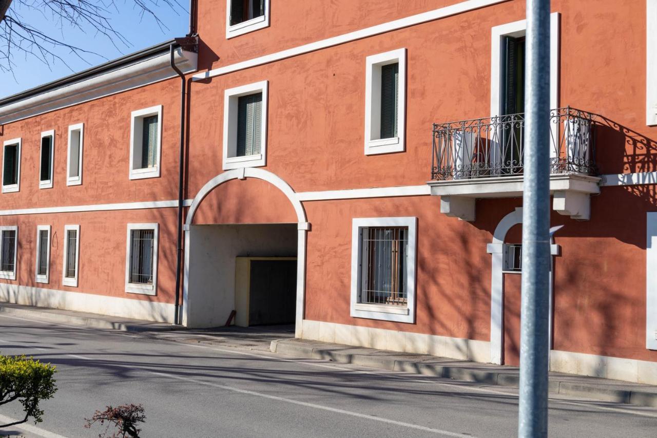 Maison 140 Lonato Exterior photo